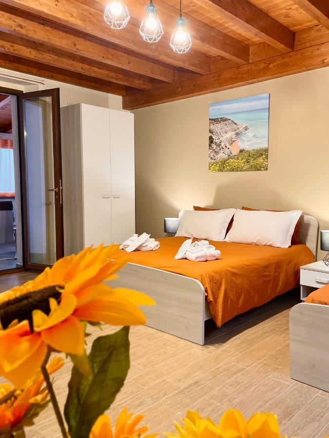 La Vie Fuille Bed And Breakfast Рипосто Екстериор снимка