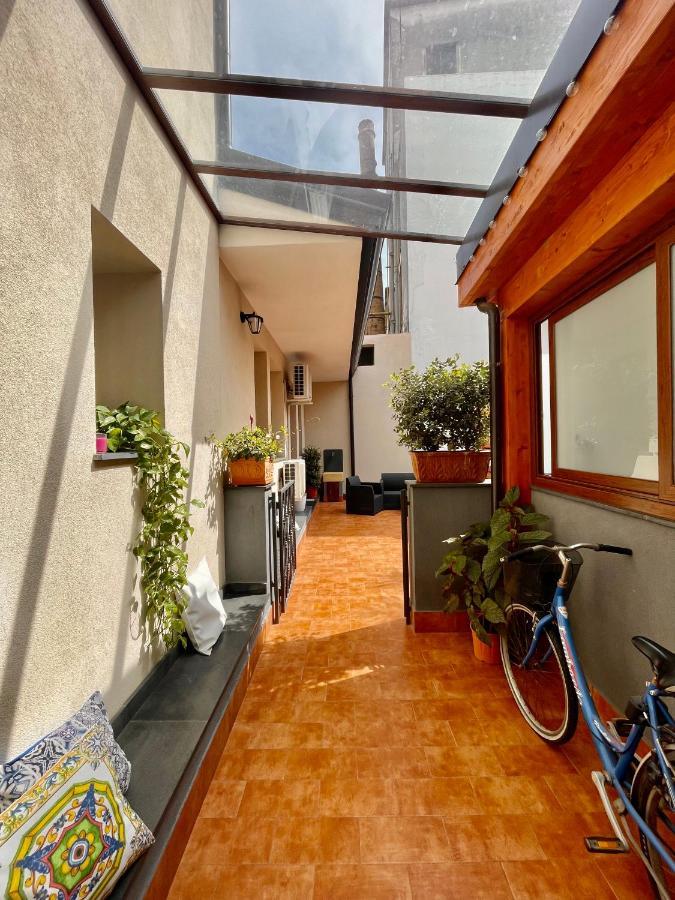 La Vie Fuille Bed And Breakfast Рипосто Екстериор снимка