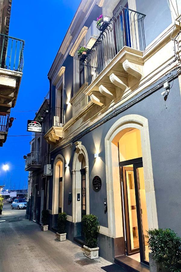La Vie Fuille Bed And Breakfast Рипосто Екстериор снимка