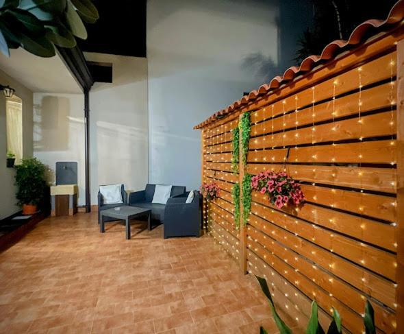 La Vie Fuille Bed And Breakfast Рипосто Екстериор снимка