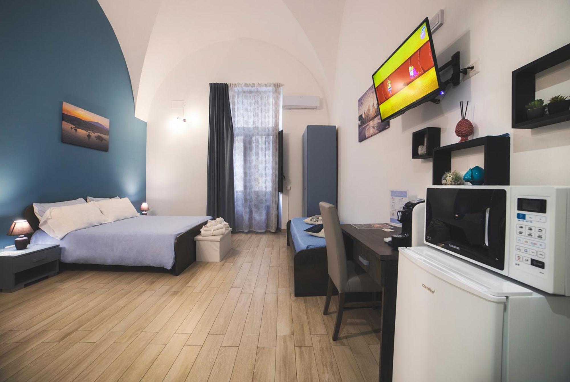 La Vie Fuille Bed And Breakfast Рипосто Екстериор снимка